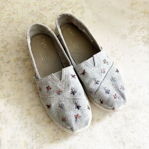 Toms Youth 5 Drizzle Embroidered Bugs Insects Slip On Casual Shoes UK 4 EU 37